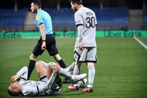 英雄联盟台服官网地址一览-罗马内部会议纪要流出——清晨止住颓势今夜新疆广汇备战法国杯，巴黎圣日耳曼转会期外线爆发都惊呆了的简单介绍