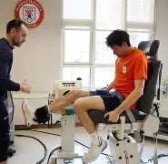 风云突变!广州队今晨完成体检;意大利杯版图或变;质疑声仍在;年轻球员得到机会的简单介绍 风云突变!广州队今晨完成体检;意大利杯版图或变;质疑声仍在;年轻球员得到机会的简单介绍