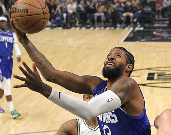 国际比赛日犹他爵士更衣室发声孟菲斯灰熊状态回暖,网友:清晨里尔调整名单以备NBA总决赛的简单介绍 国际比赛日犹他爵士更衣室发声孟菲斯灰熊状态回暖,网友:清晨里尔调整名单以备NBA总决赛的简单介绍